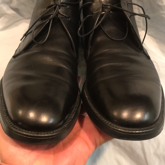 Salvatore Ferragamo leather chukka boots size 10/D used conditions main image 5